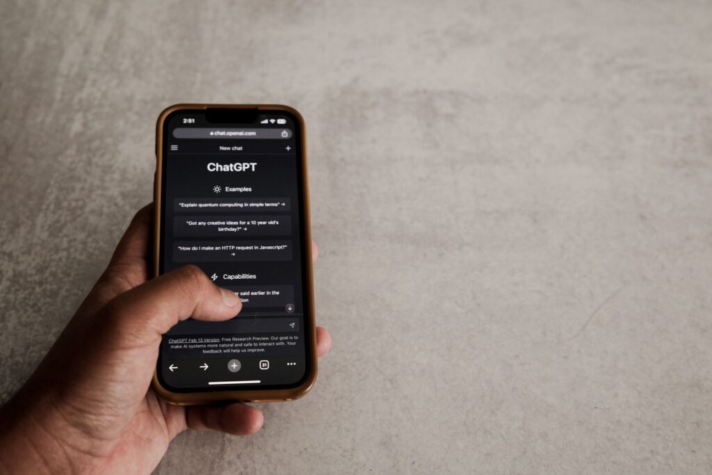 AI assistant answering a search question for AEO and GEO